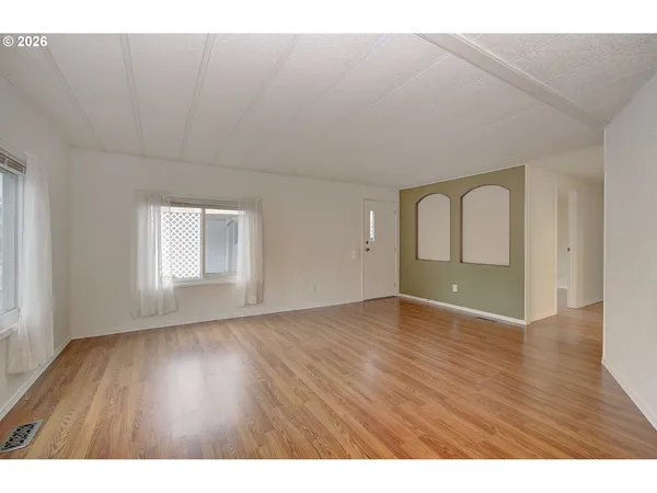 $99,900 | 17401 Southeast 39th Street, Unit 177, Vancouver, WA 98683