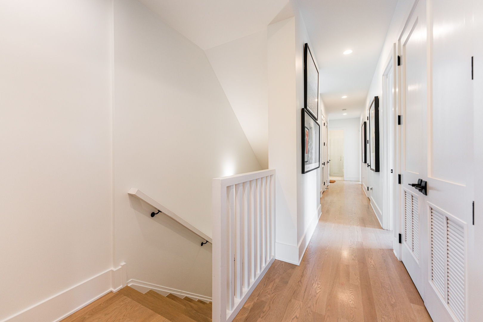 912 West Webster Avenue, Unit 2E Chicago, IL 60614 - Photo 15 of 35