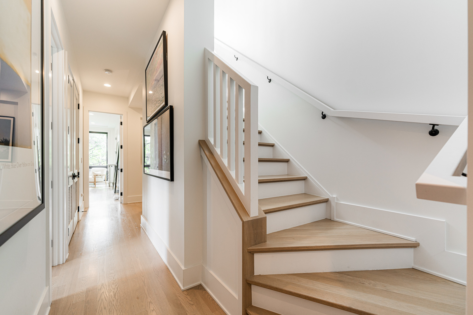 912 West Webster Avenue, Unit 2E Chicago, IL 60614 - Photo 25 of 35