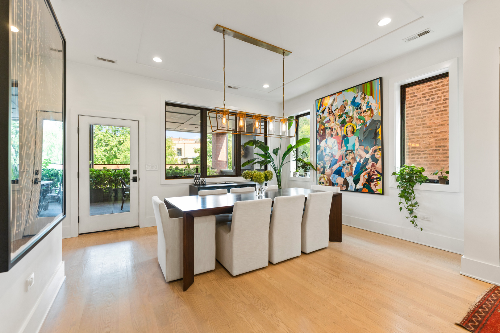 912 West Webster Avenue, Unit 2E Chicago, IL 60614 - Photo 10 of 35