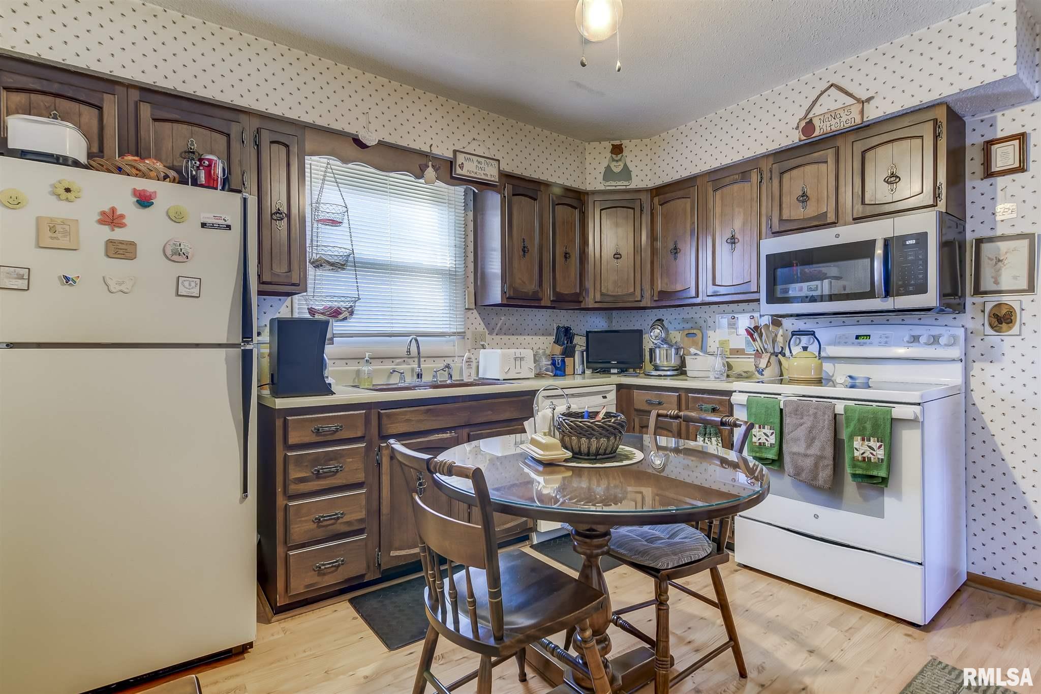4015 Brookfield Drive Springfield, IL 62703 - Photo 12 of 25