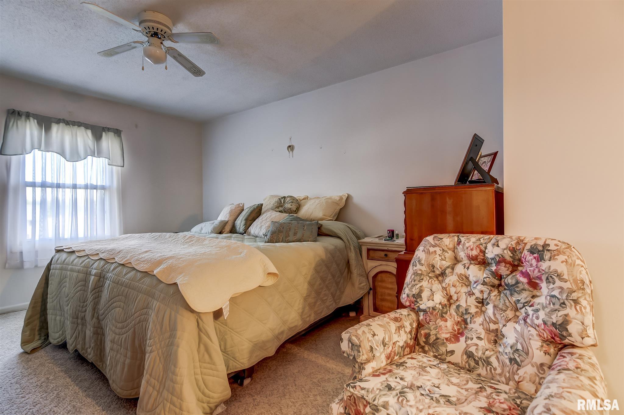 4015 Brookfield Drive Springfield, IL 62703 - Photo 14 of 25
