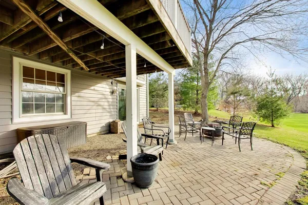 $750,000 | 924 Glen Oak Drive, Sleepy Hollow, IL 60118