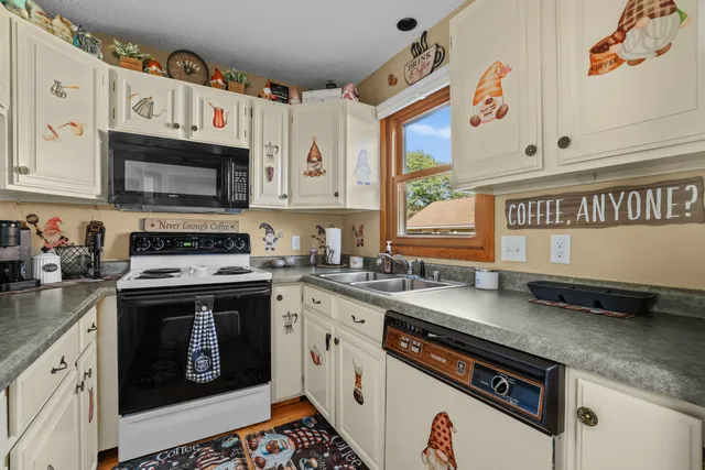 $224,900 | 939 Sunset Place, Onalaska, WI 54650