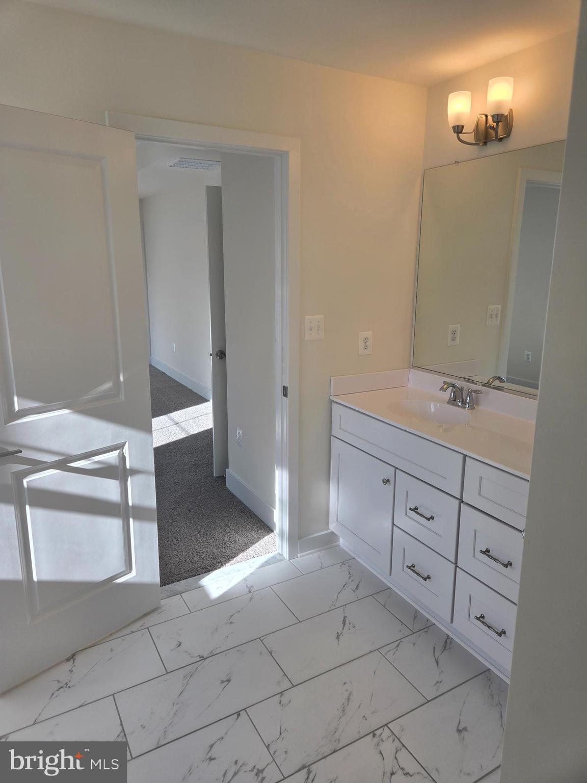 675 Powhatan Beach Road Pasadena, MD 21122 - Photo 11 of 20 Gallery Image 11