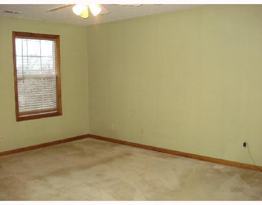 1294 Ryan Court Springfield, OH 45503 - Photo 7 of 9