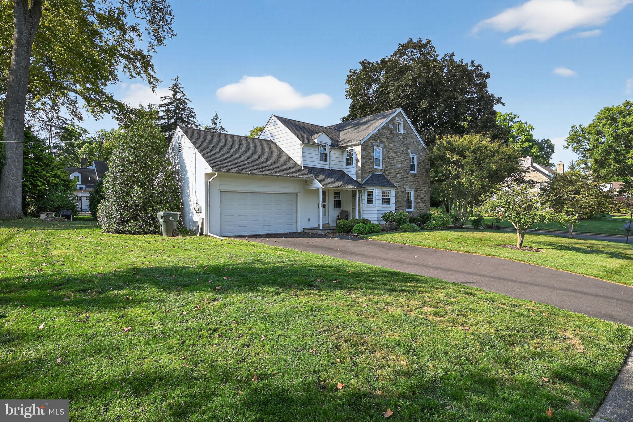 1902 Lambert Road Jenkintown, PA 19046 - Photo 37 of 40 2 car garage