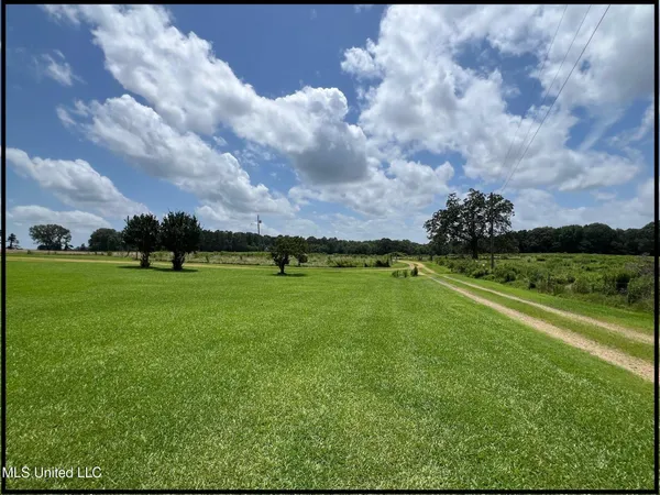 $399,900 | 17829 B Highway 315, Sardis, MS 38666