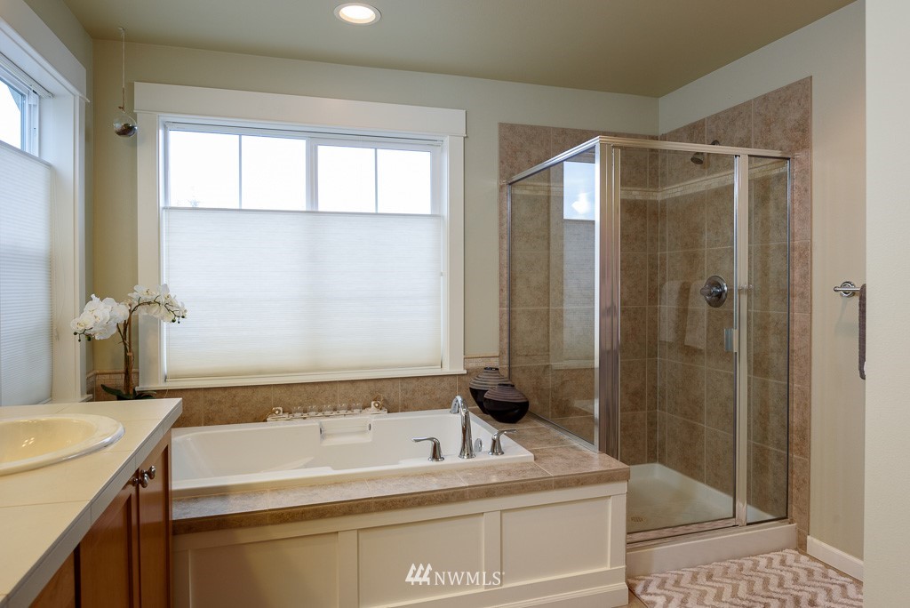 5406 Northeast 6th Court Renton, WA 98059 - Photo 15 of 25 Gallery Image 15