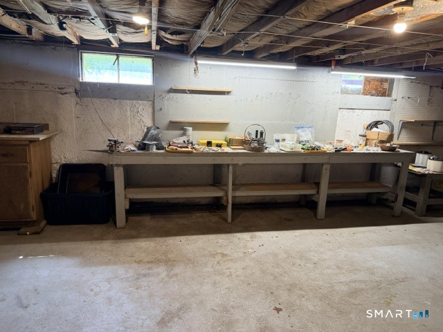 528 Norwich Road Plainfield, CT 06374 - Photo 22 of 25 Basement workroom
