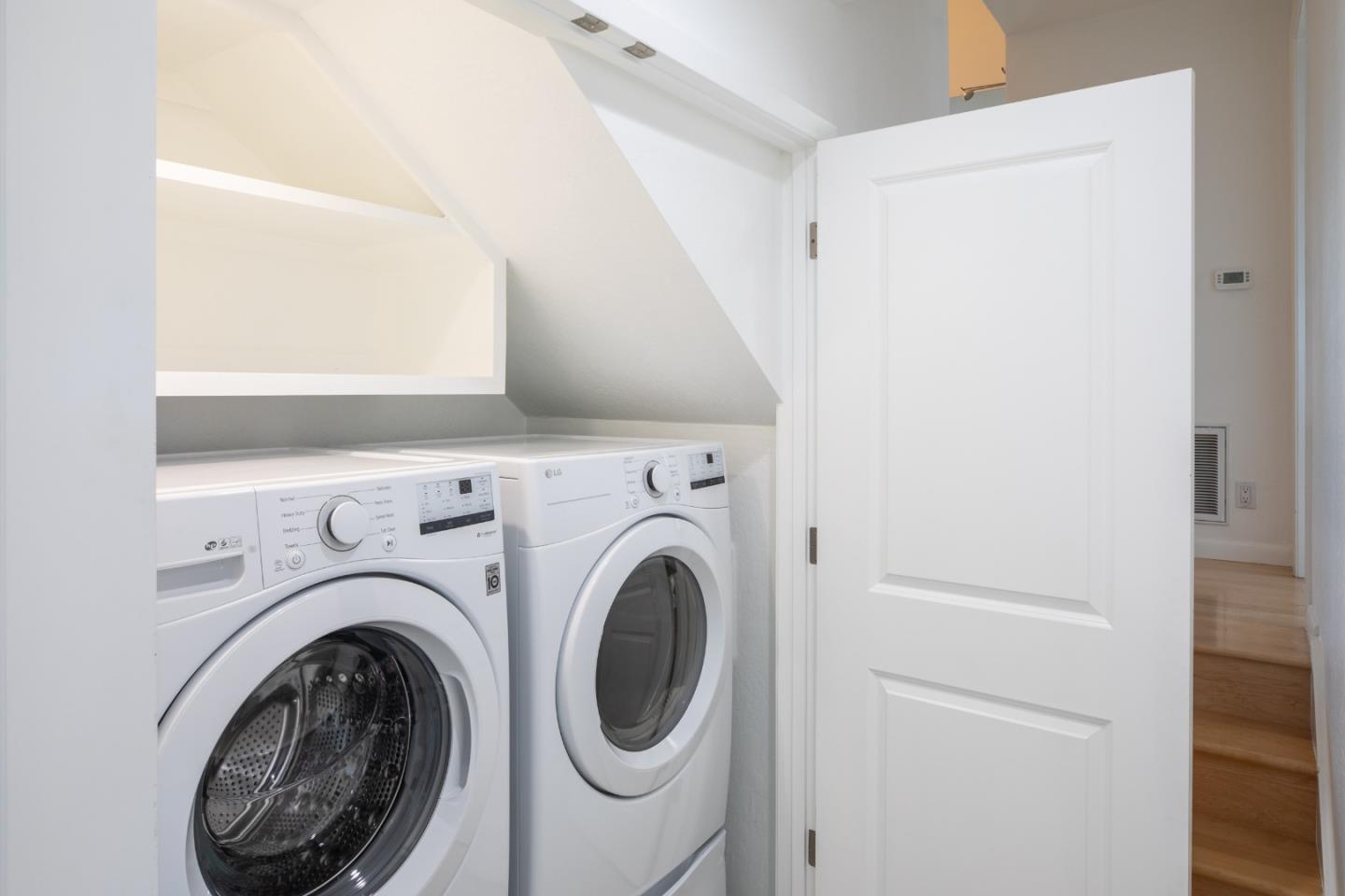 933 Foxridge Way San Jose, CA 95133 - Photo 13 of 41