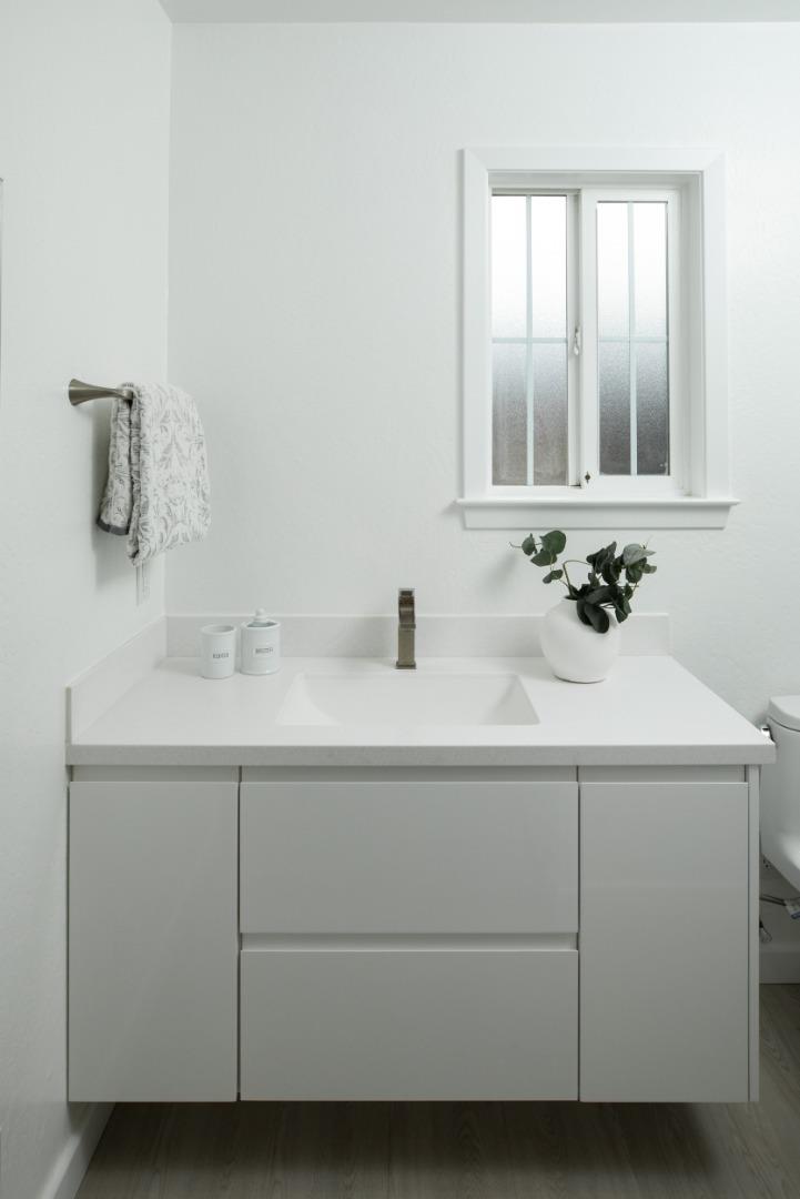 933 Foxridge Way San Jose, CA 95133 - Photo 17 of 41