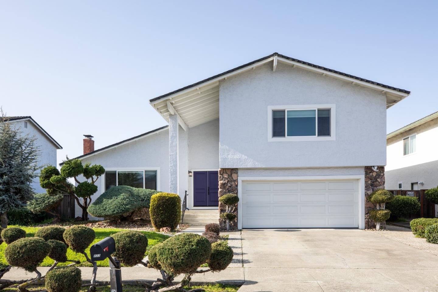 933 Foxridge Way San Jose, CA 95133 - Photo 3 of 41