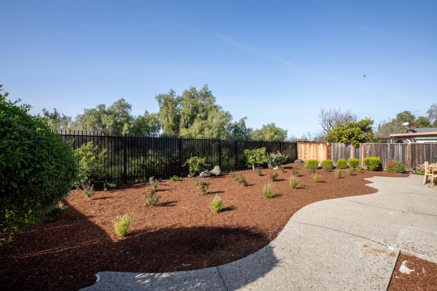 933 Foxridge Way San Jose, CA 95133 - Photo 32 of 41