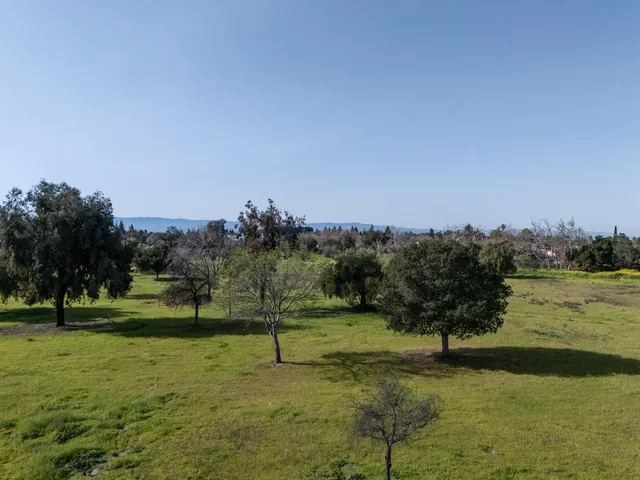 $1,850,000 | 933 Foxridge Way, San Jose, CA 95133