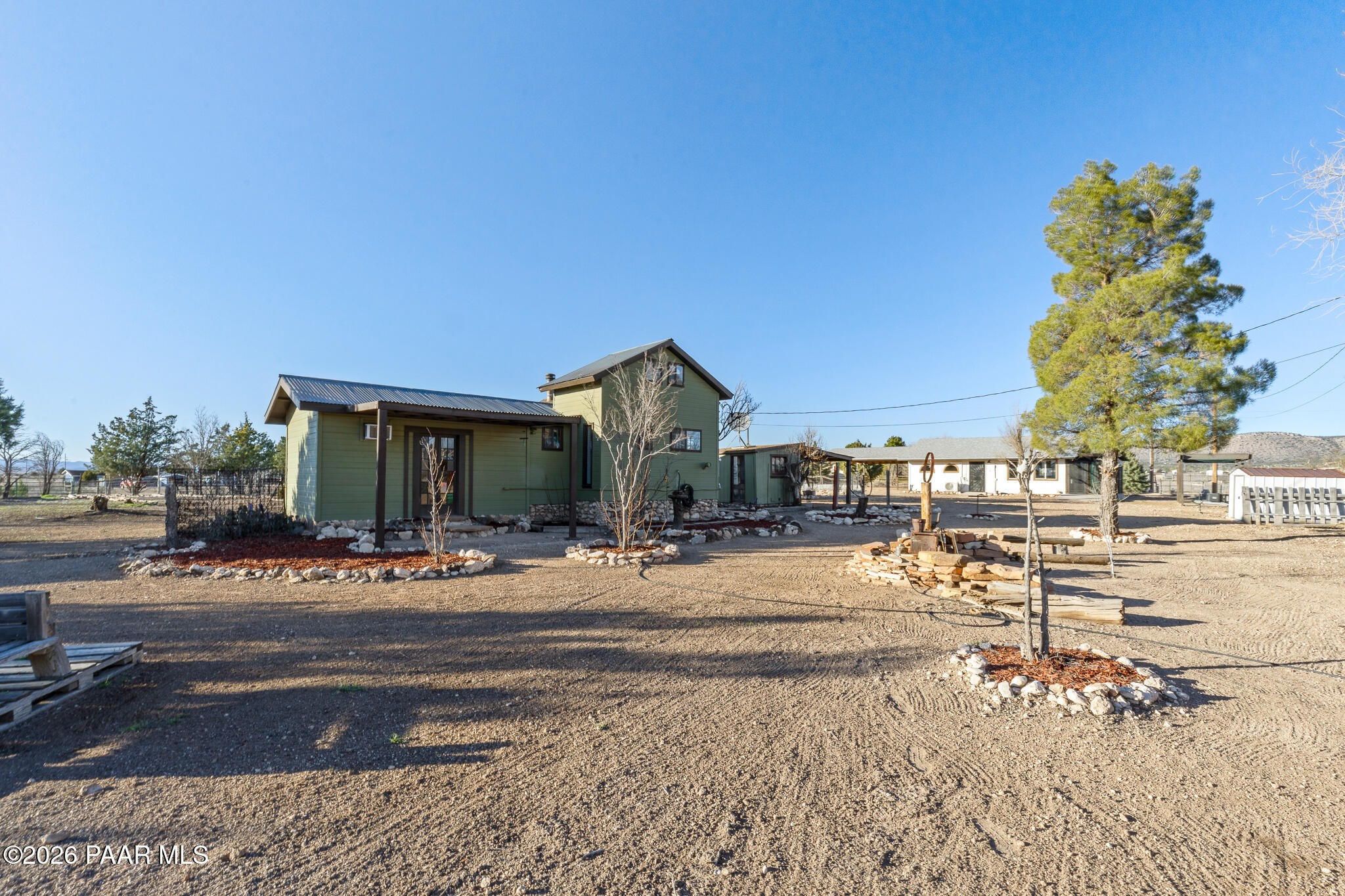 685 West Iris Road Paulden, AZ 86334 - Photo 15 of 33 a view of a house with a outdoor space