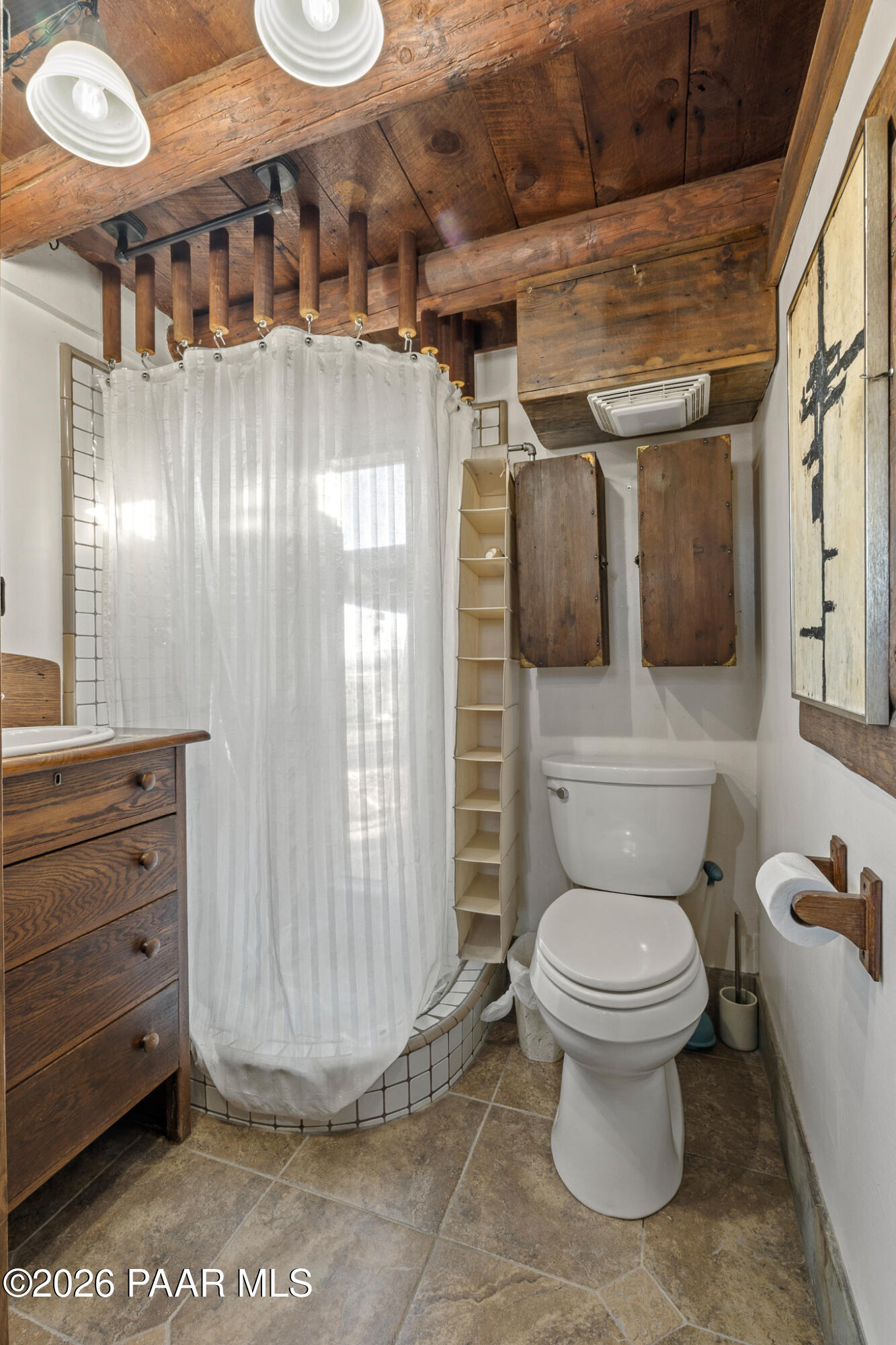 685 West Iris Road Paulden, AZ 86334 - Photo 24 of 33 a bathroom with a toilet and a shower