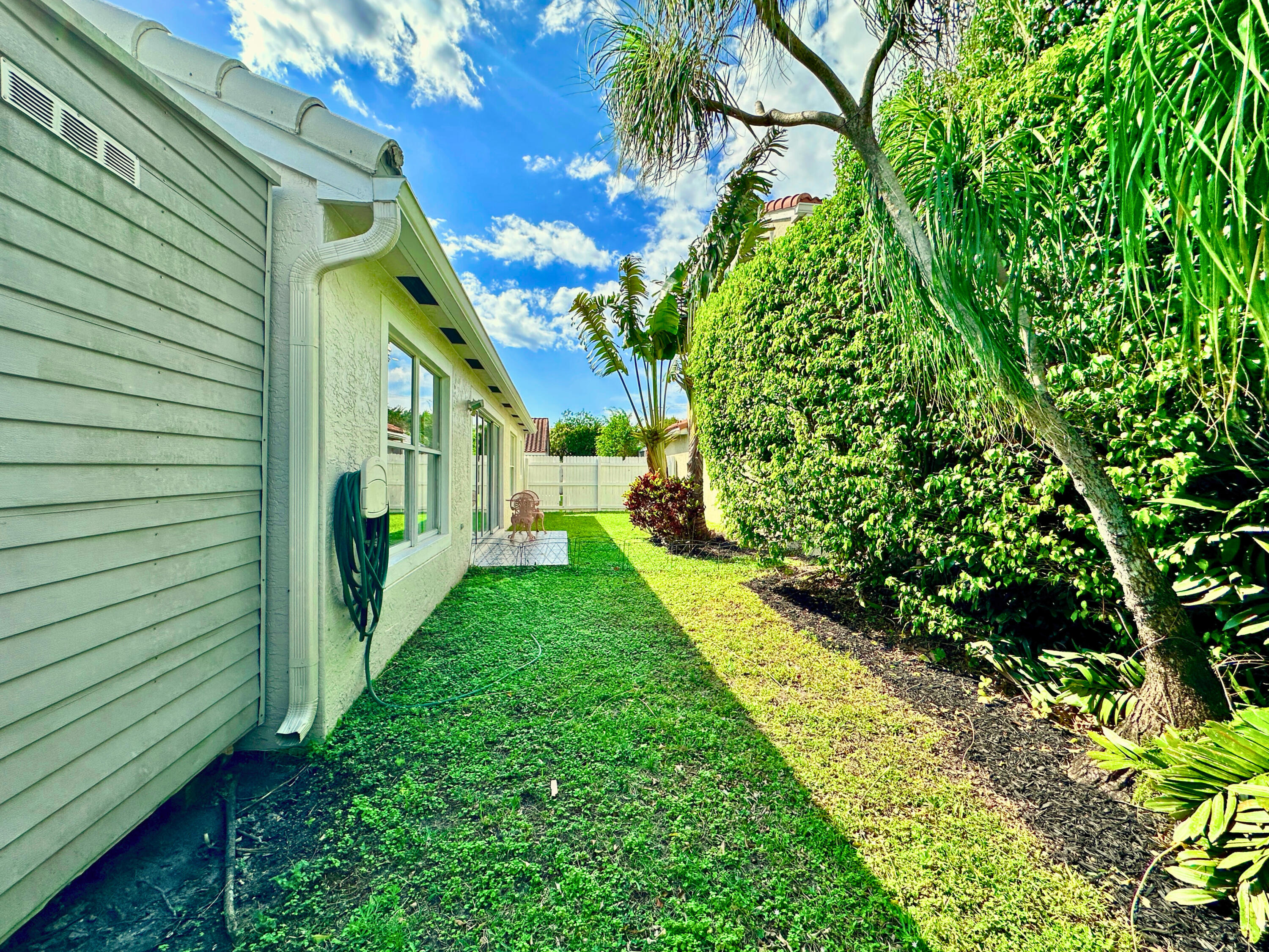 9533 Islamorada Terrace Boca Raton, FL 33496 - Photo 41 of 60 b0a5d06c-01d2-4d0e-a307-94d9cde9138a