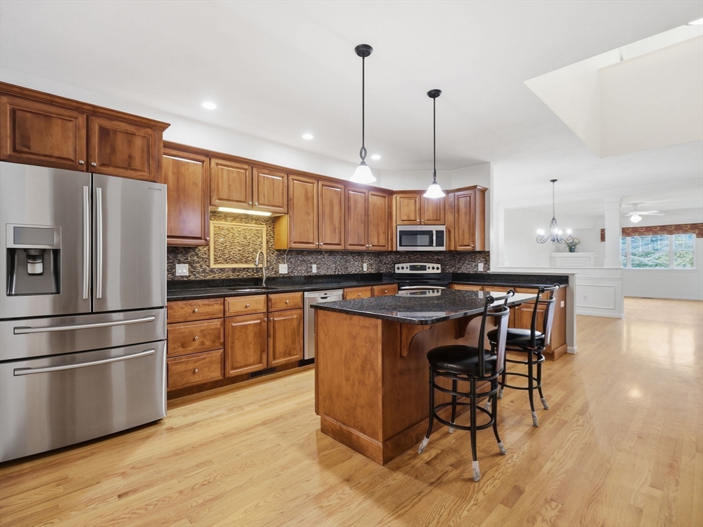 7 Tideswell Lane, Unit 7 Worcester, MA 01609 - Photo 9 of 42