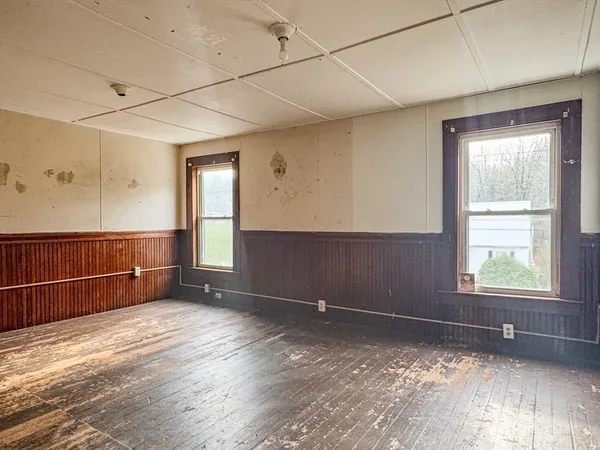$375,000 | 230 Millers Falls Road, Northfield, MA 01360