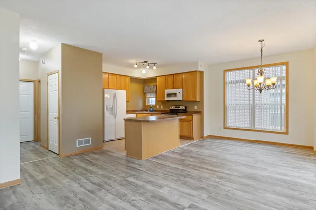 $2,100 | 14583 Olivine Terrace Northwest, Ramsey, MN 55303