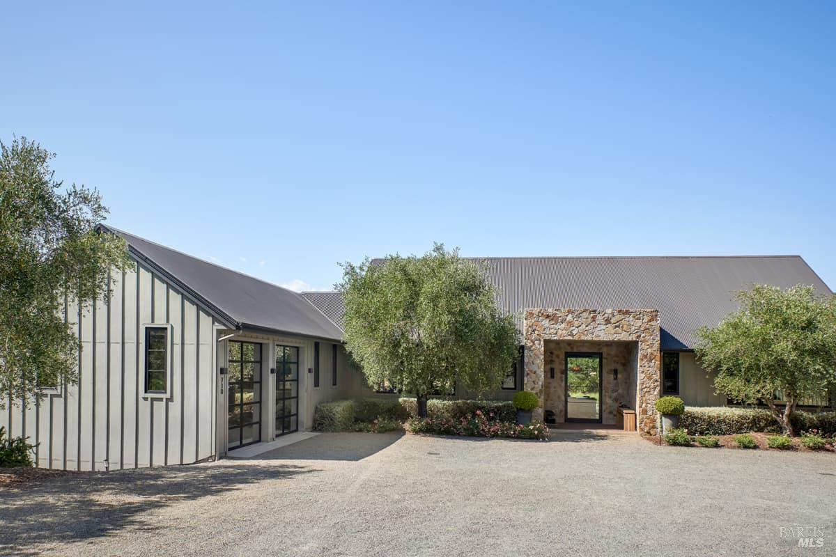 710 Soscol Creek Road Napa, CA 94559 - Photo 3 of 73