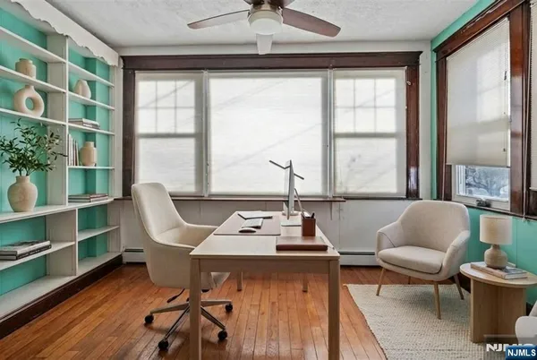 $1,100,000 | 436 Undercliff Avenue, Edgewater, NJ 07020