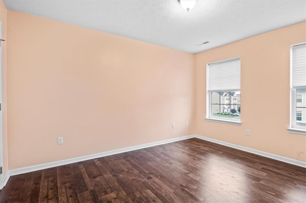 18 Truman Circle McKees Rocks, PA 15136 - Photo 21 of 25