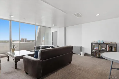 $348,950 | 1155 Ash Street, Unit 806, Denver, CO 80220