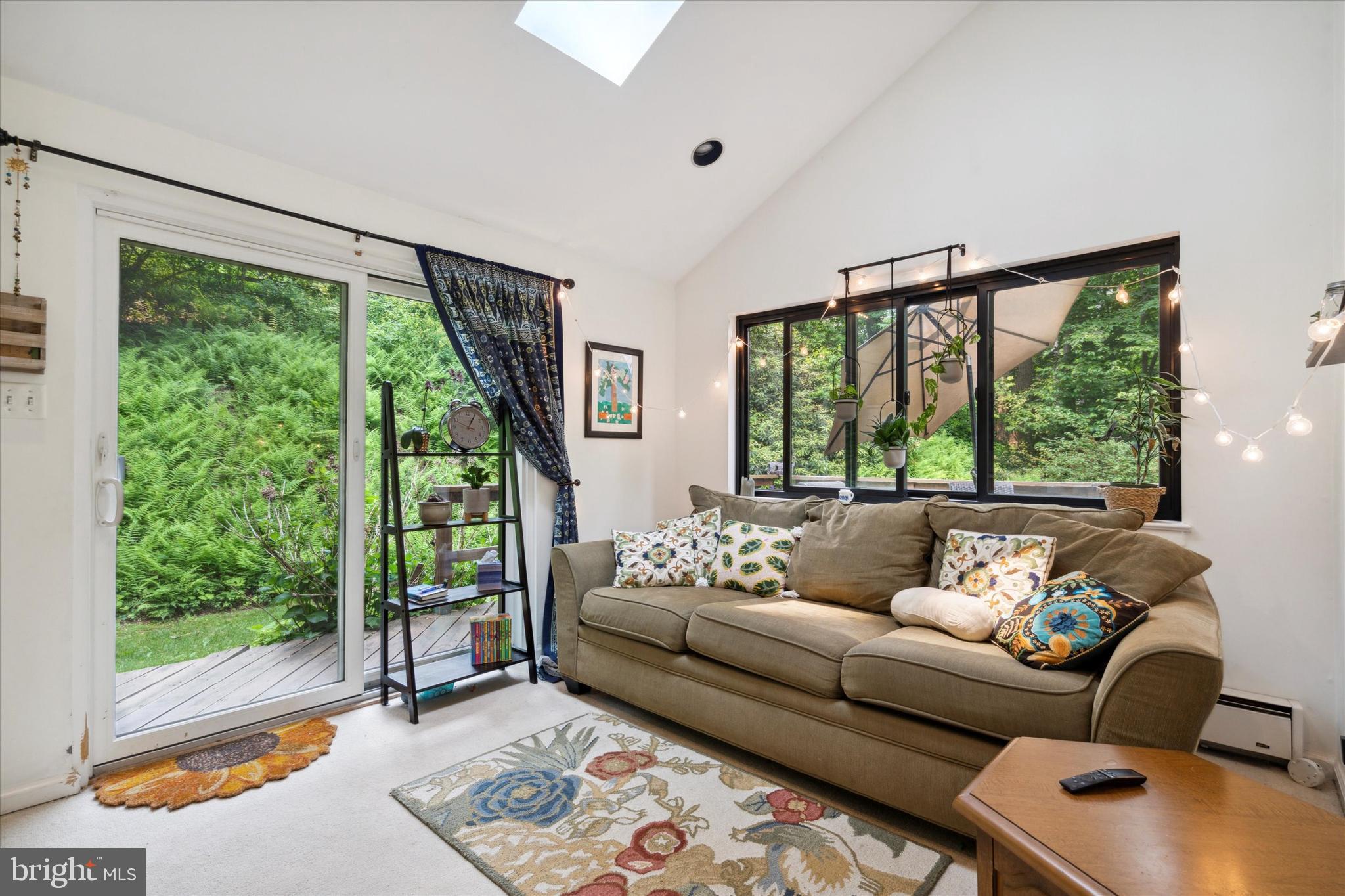 982 Dale Road Jenkintown, PA 19046 - Photo 23 of 36 Middle Level Sun Room.