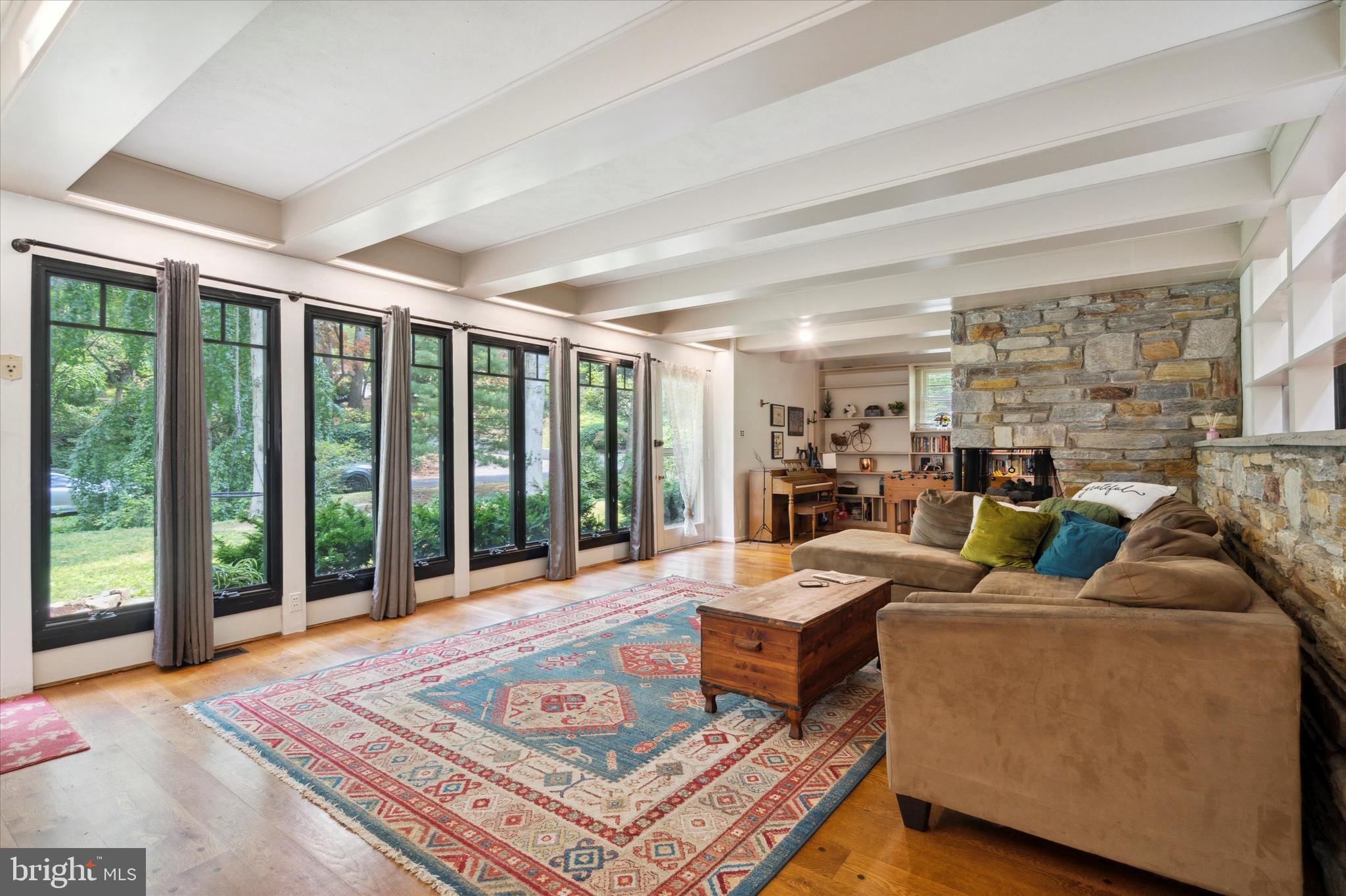 982 Dale Road Jenkintown, PA 19046 - Photo 7 of 36 Sun filled Living Room with a stunning view.