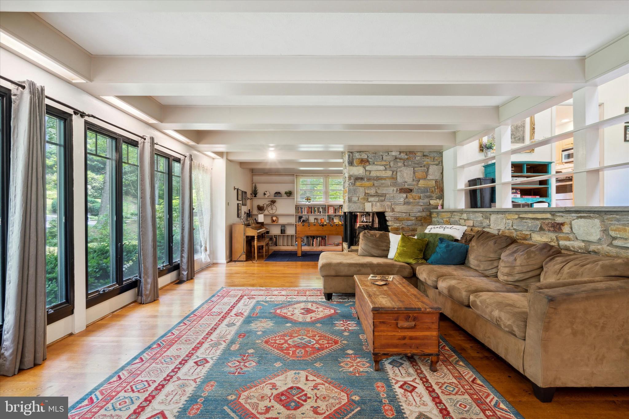 982 Dale Road Jenkintown, PA 19046 - Photo 8 of 36 Sun filled Living Room with a stunning view.