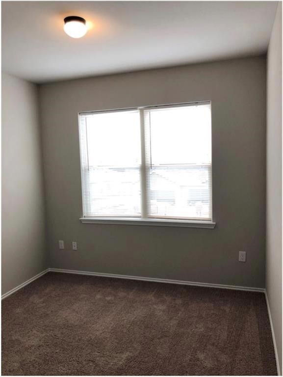 1207 Garland Road Georgetown, TX 78626 - Photo 9 of 10 an empty room with a window