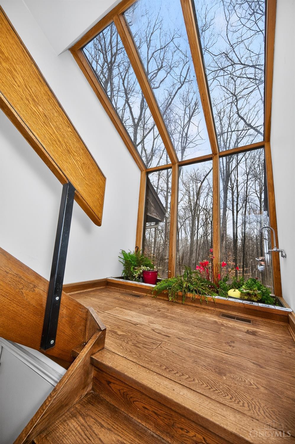 8905 Hopewell Road Cincinnati, OH 45242 - Photo 20 of 51