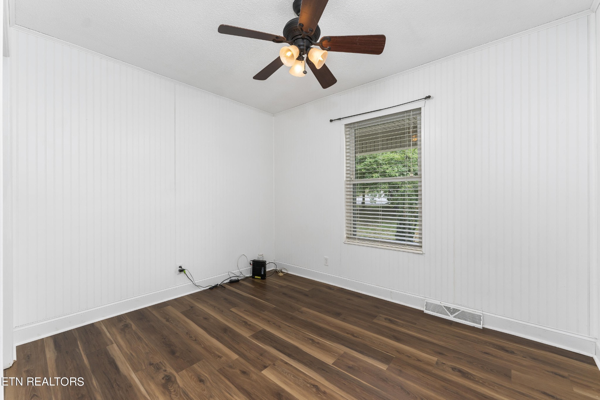 1609 Jett Road Maryville, TN 37804 - Photo 4 of 19 Gallery Image 4