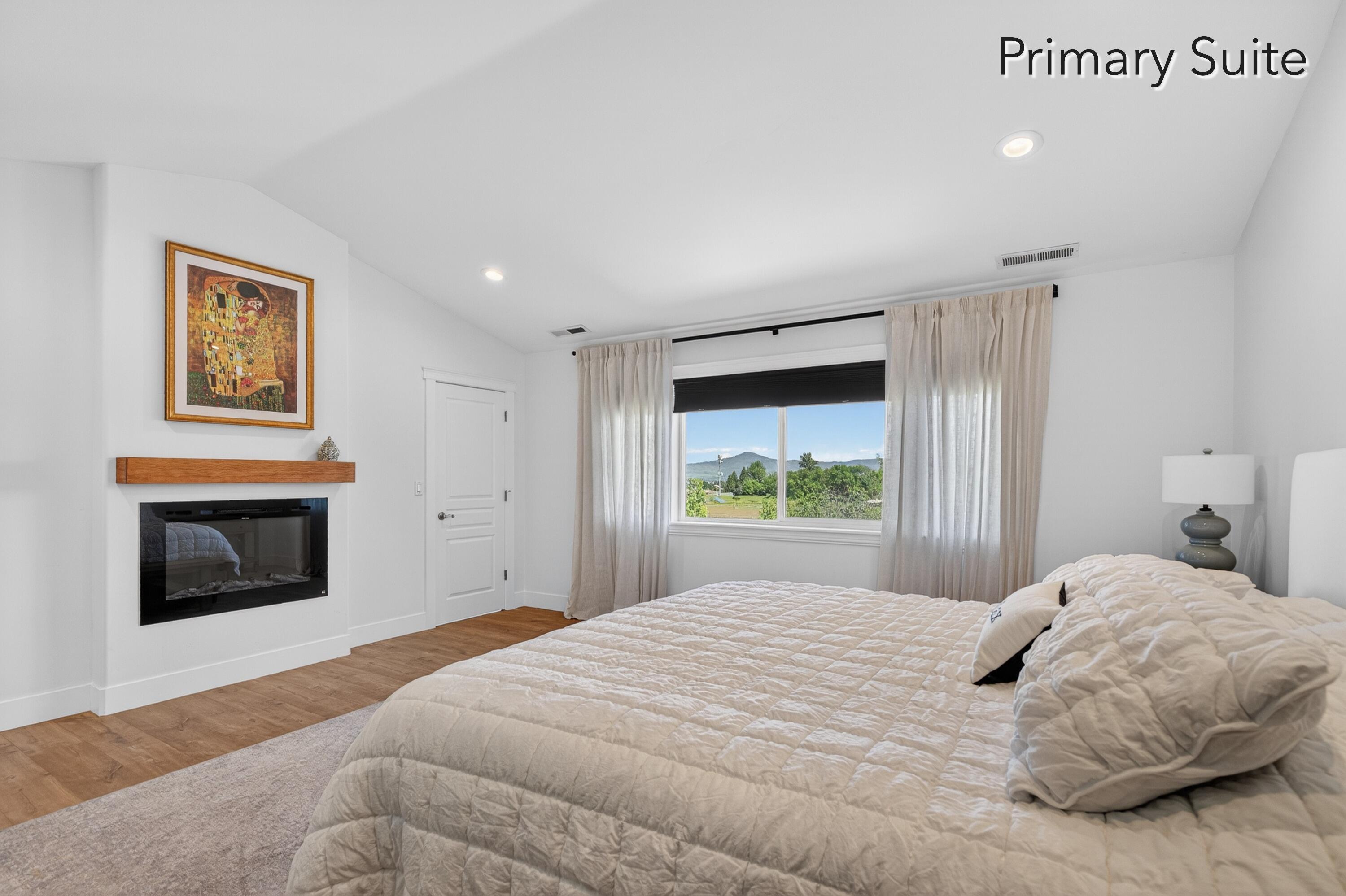 670 Old Stage Road Central Point, OR 97502 - Photo 16 of 79 9R9A7569