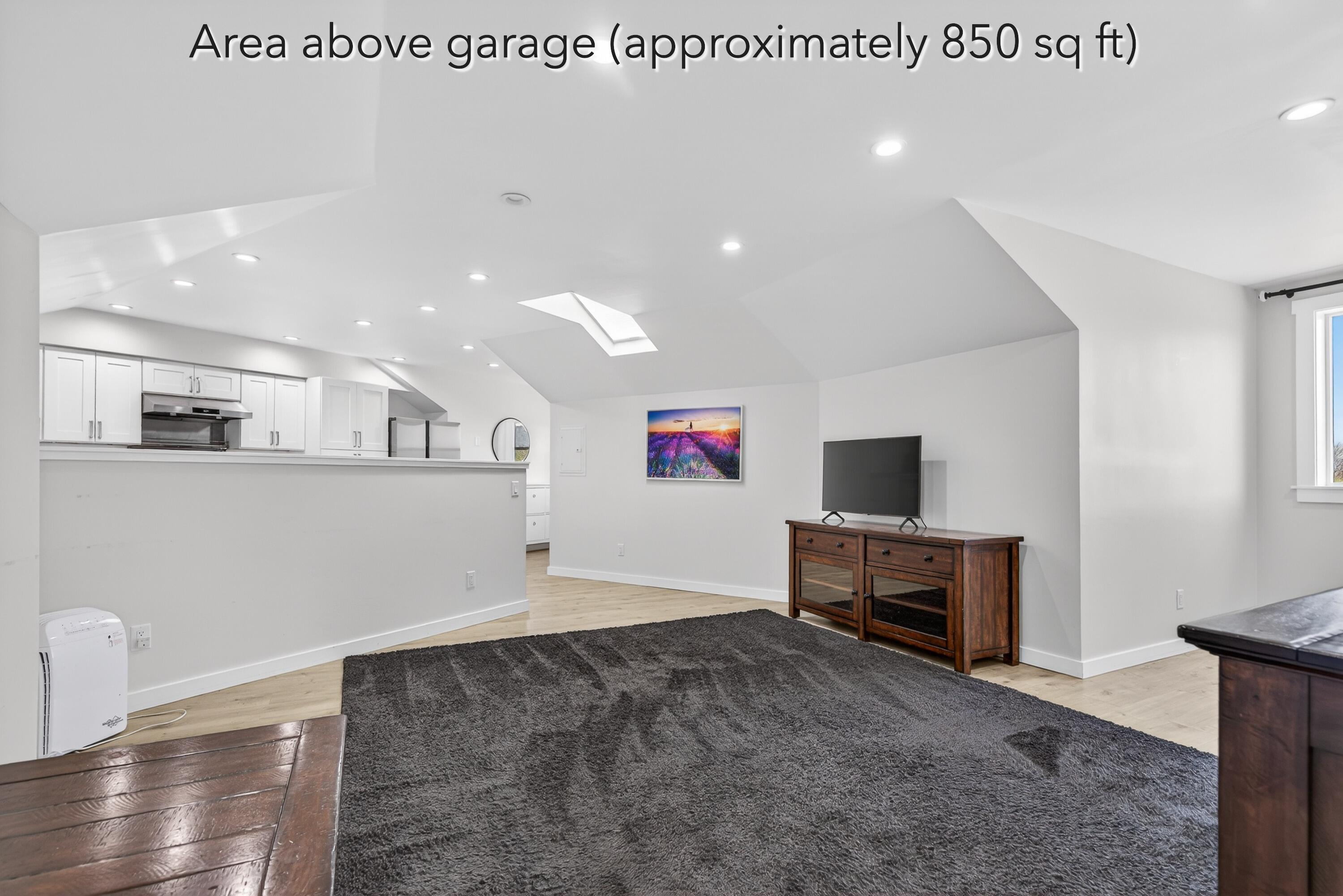 670 Old Stage Road Central Point, OR 97502 - Photo 26 of 79 9R9A7349
