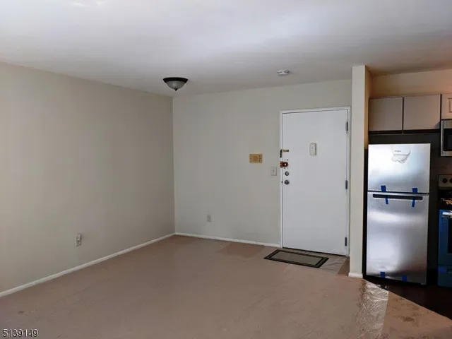 $1,450 | 206 Broad Street, Unit 10A, Bloomfield, NJ 07003