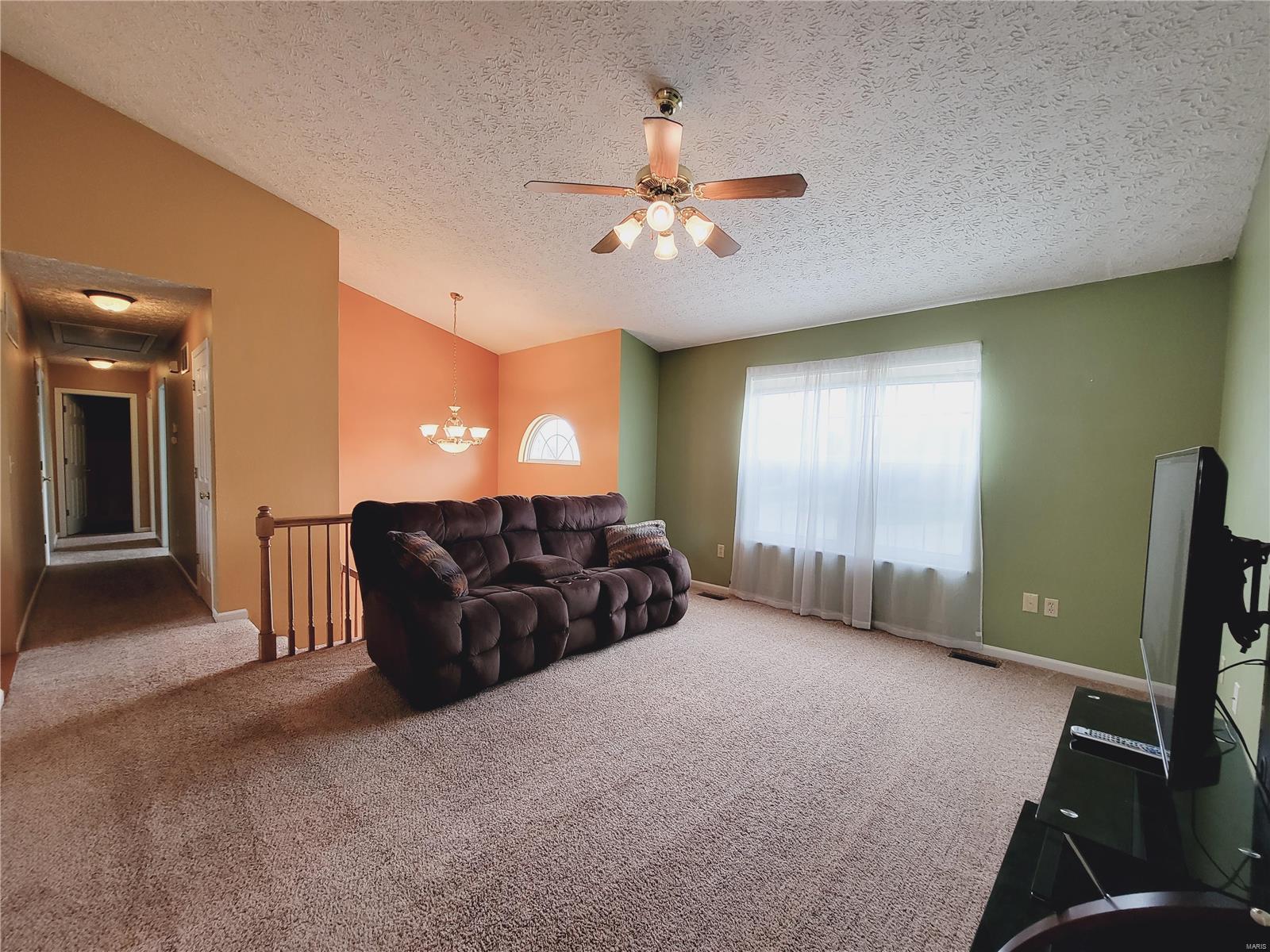 137 Ridge Drive Maryville, IL 62062 - Photo 6 of 45 Gallery Image 6