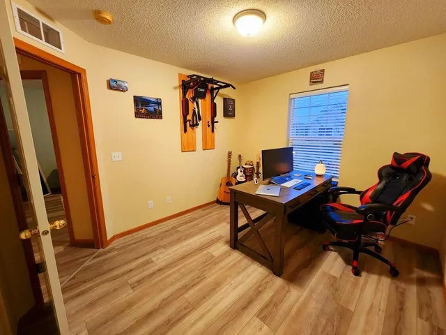 $275,000 | 862 Princeton Avenue, Shakopee, MN 55379