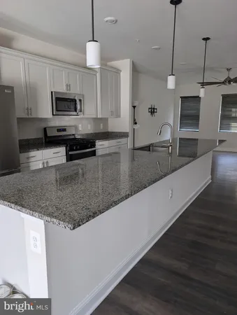 $2,950 | 45485 Woodslea Way, California, MD 20619