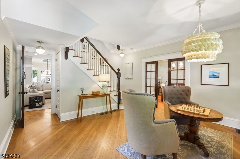 22 Oak Ridge Avenue Summit, NJ 07901 - Photo 4 of 38