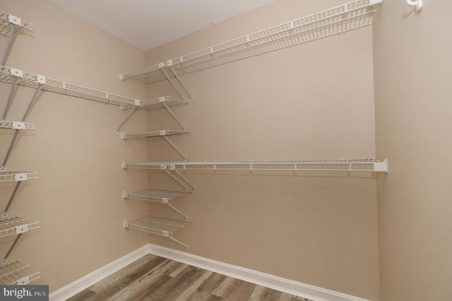 $1,100,000 | 9406 Meadow Crossing Way, Fairfax Station, VA 22039