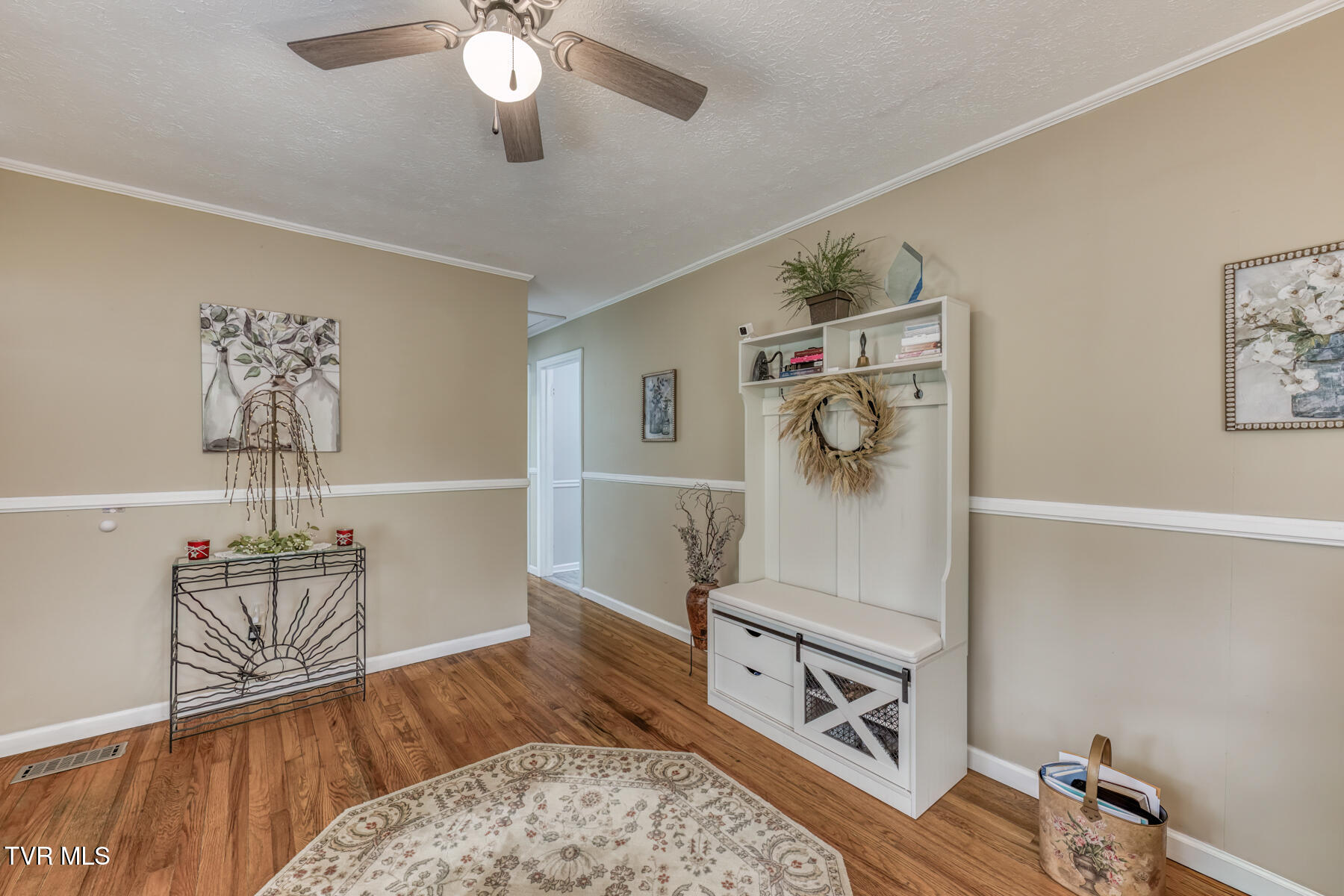 916 Clark Street Bristol, VA 24201 - Photo 13 of 34 916 Clark St-4