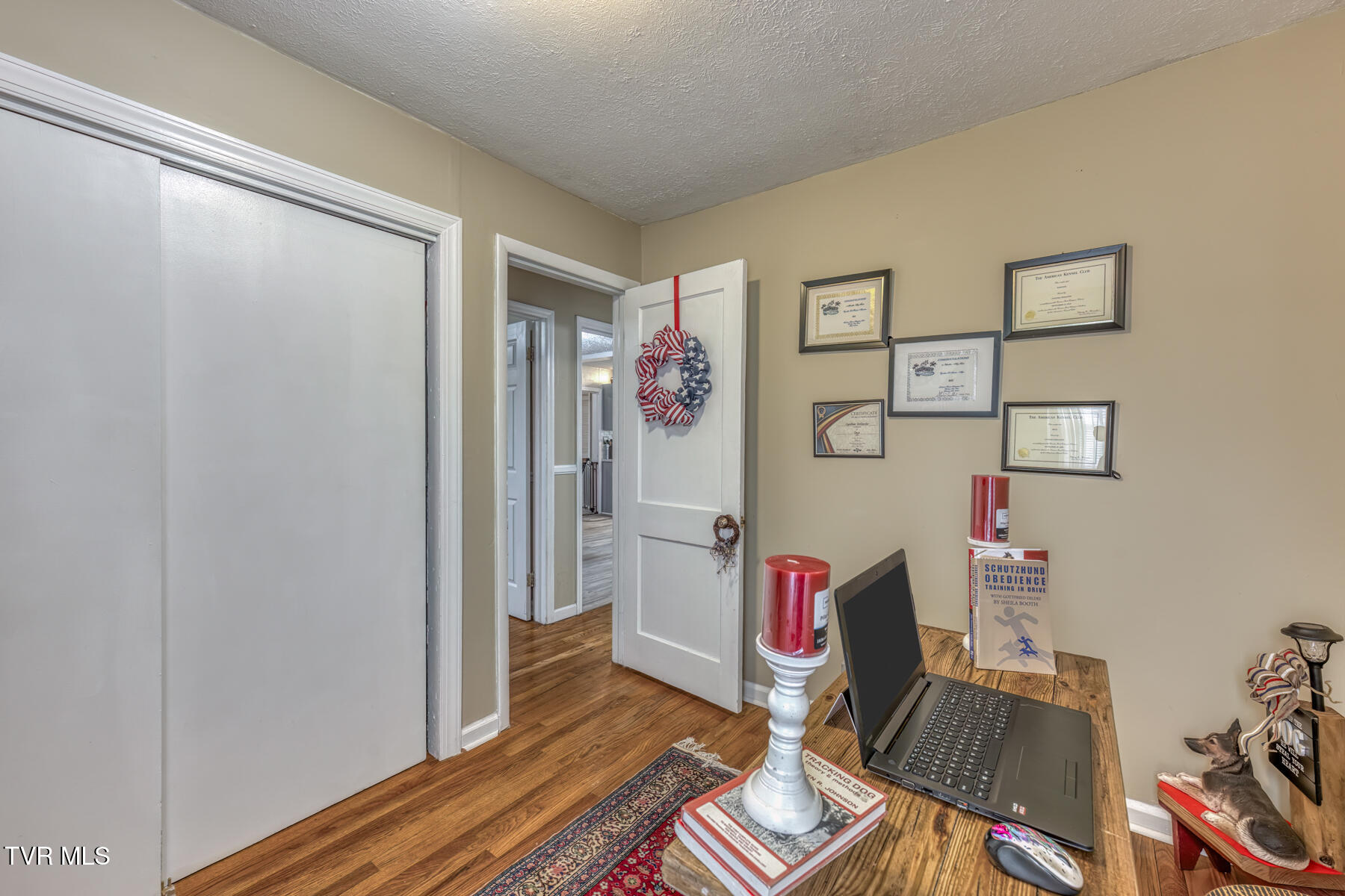 916 Clark Street Bristol, VA 24201 - Photo 15 of 34 916 Clark St-6
