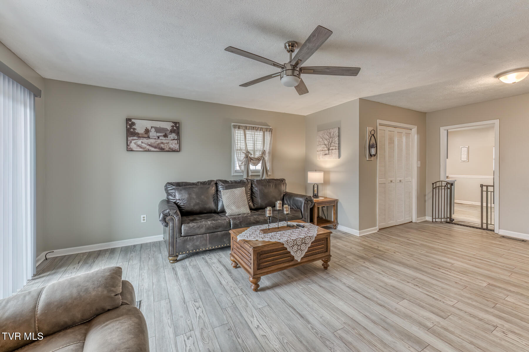 916 Clark Street Bristol, VA 24201 - Photo 29 of 34 916 Clark St-21