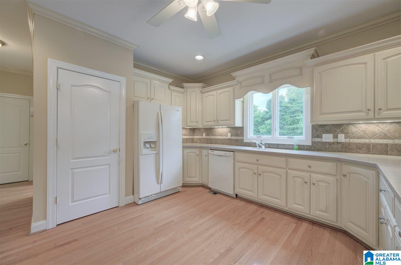 541 Guy Allen Road Gardendale, AL 35071 - Photo 13 of 40