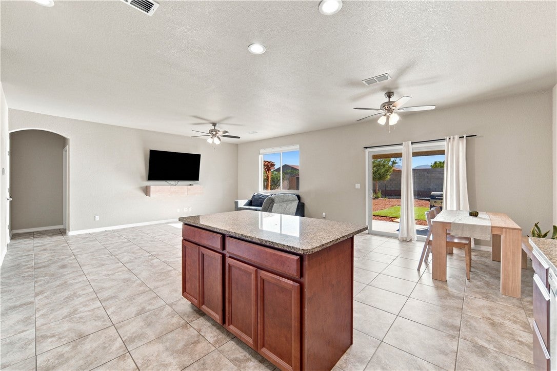 5353 Eagle View Road Kingman, AZ 86409 - Photo 13 of 66 Gallery Image 13