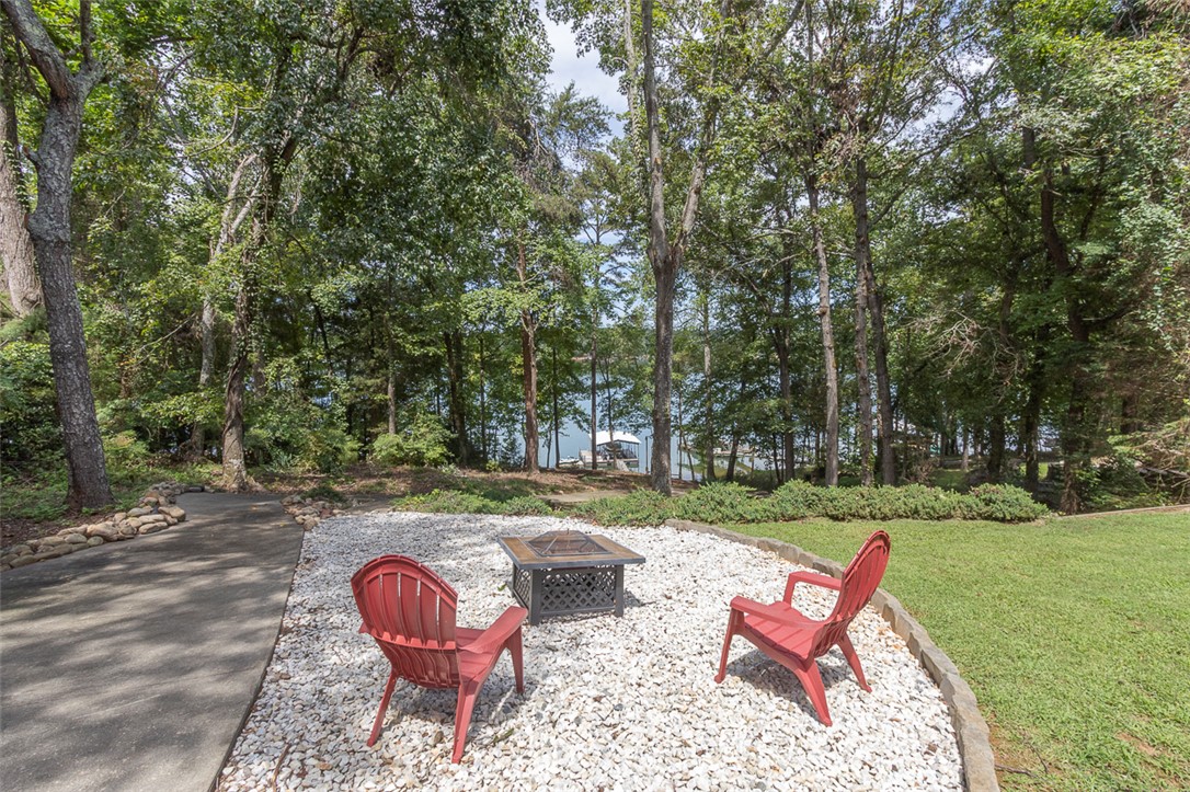 1310 Hunters Trail Anderson, SC 29625 - Photo 8 of 49