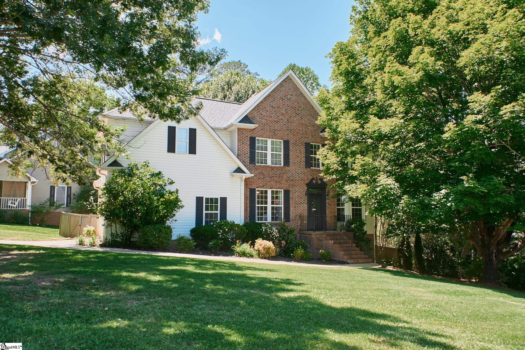 113 Bennington Way Greer, SC 29650 - Photo 1 of 36 Gallery Image 1